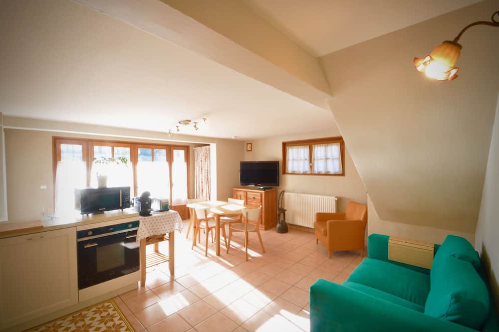 Photo of Livingroom in Viuz-la-Chiesaz