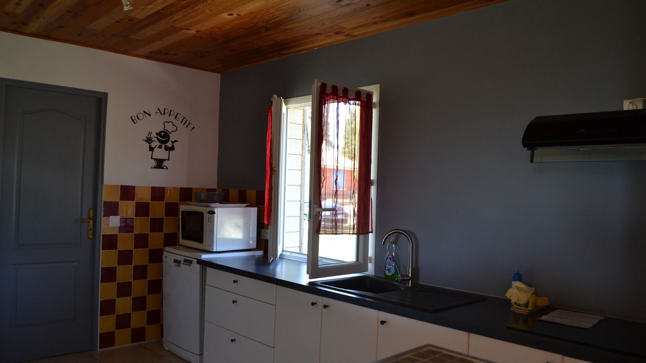 Photo of Kitchen in Saint-Dezery
