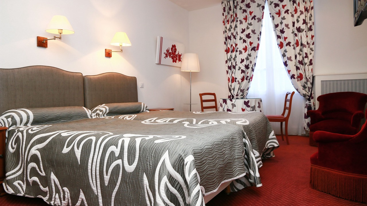 Photo of Bedroom in Bagneres-de-Luchon