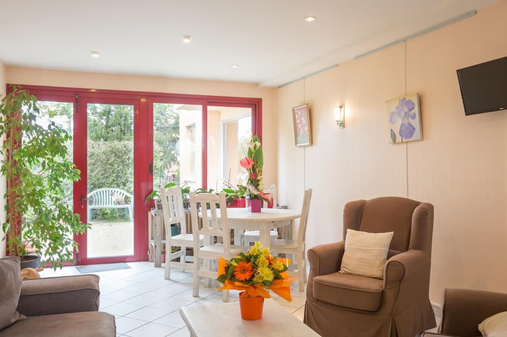Photo of Livingroom in Divonne-les-Bains