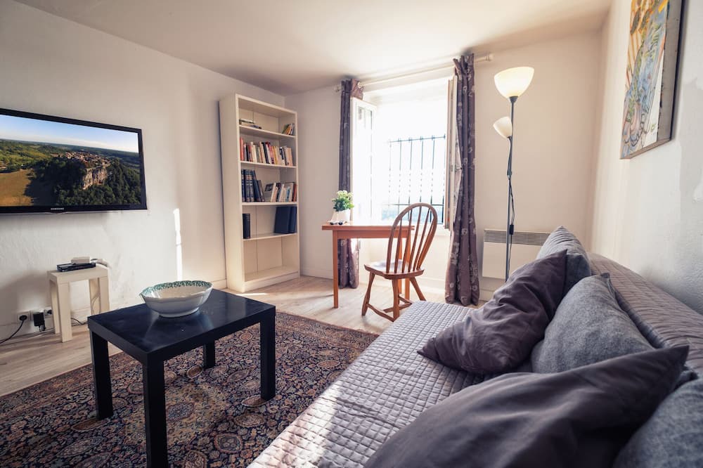 Photo of Livingroom in Puycelci