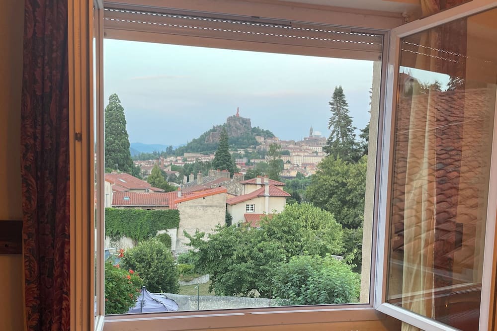 Photo of Bedroom in Espaly-Saint-Marcel