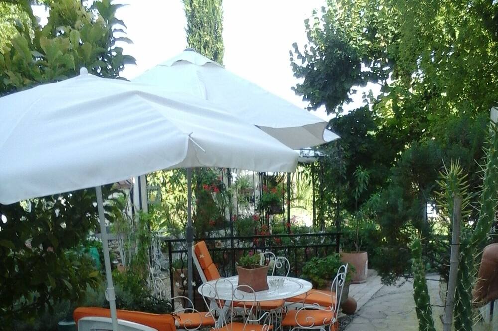 Photo of Patio Balcony in Ruoms