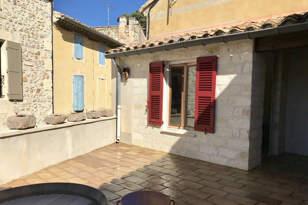 Photo of Patio Balcony in Boulbon