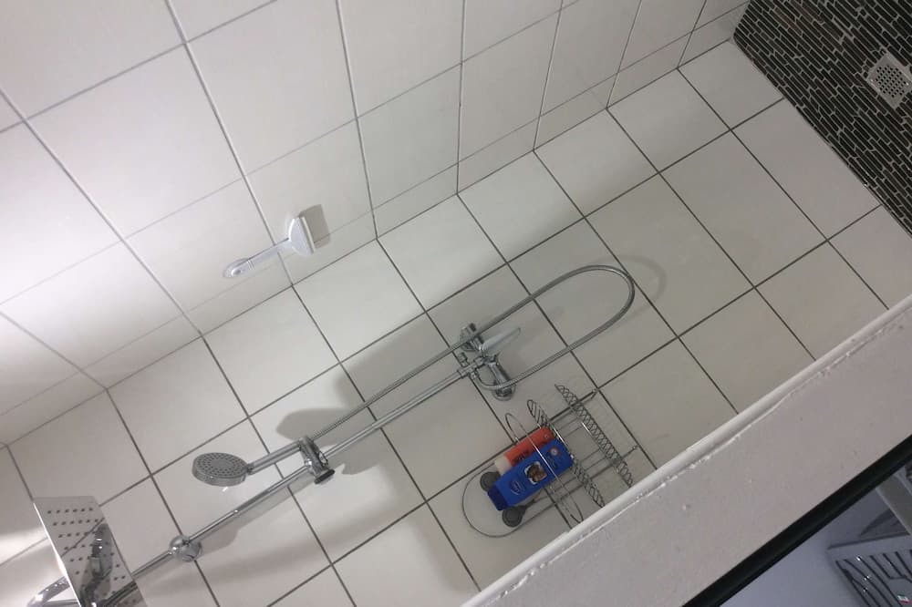 Photo of Bathroom in Fa