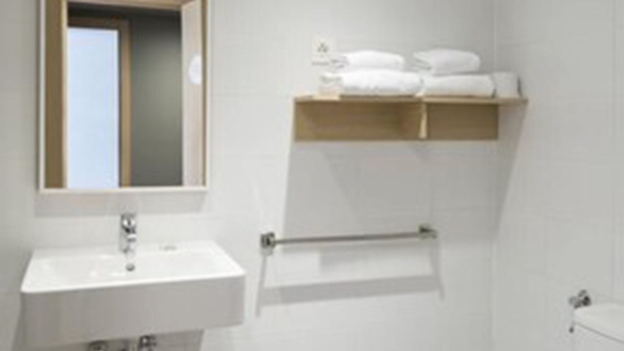 Photo of Bathroom in Sants