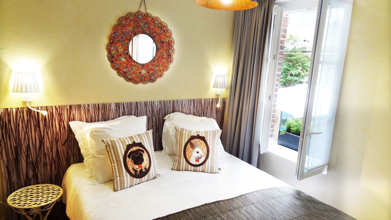 Photo of Bedroom in 7th Arrondissement