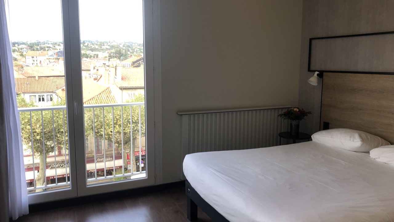 Photo of Bedroom in Millau