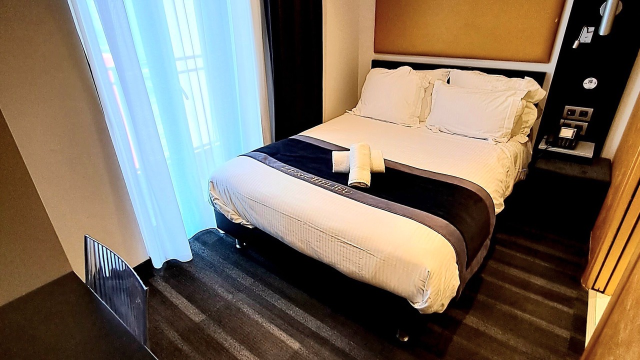 Photo of Bedroom in Jules Ferry - Recamier