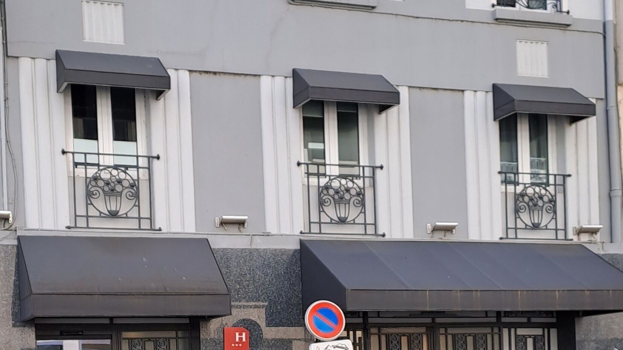 Photo of Outdoor in Jules Ferry - Recamier
