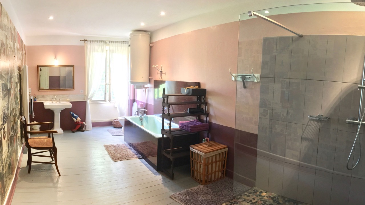 Photo of Livingroom in Saint-Laurent-du-Pape