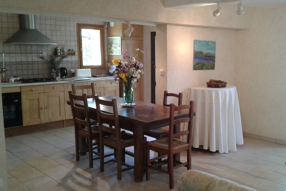 Photo of Kitchen in Poisat
