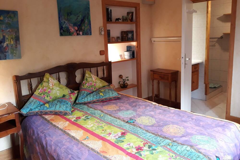 Photo of Bedroom in Poisat