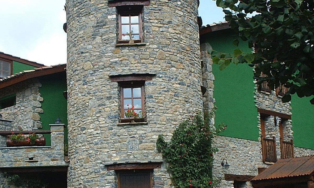 Photo of Outdoor in Sort