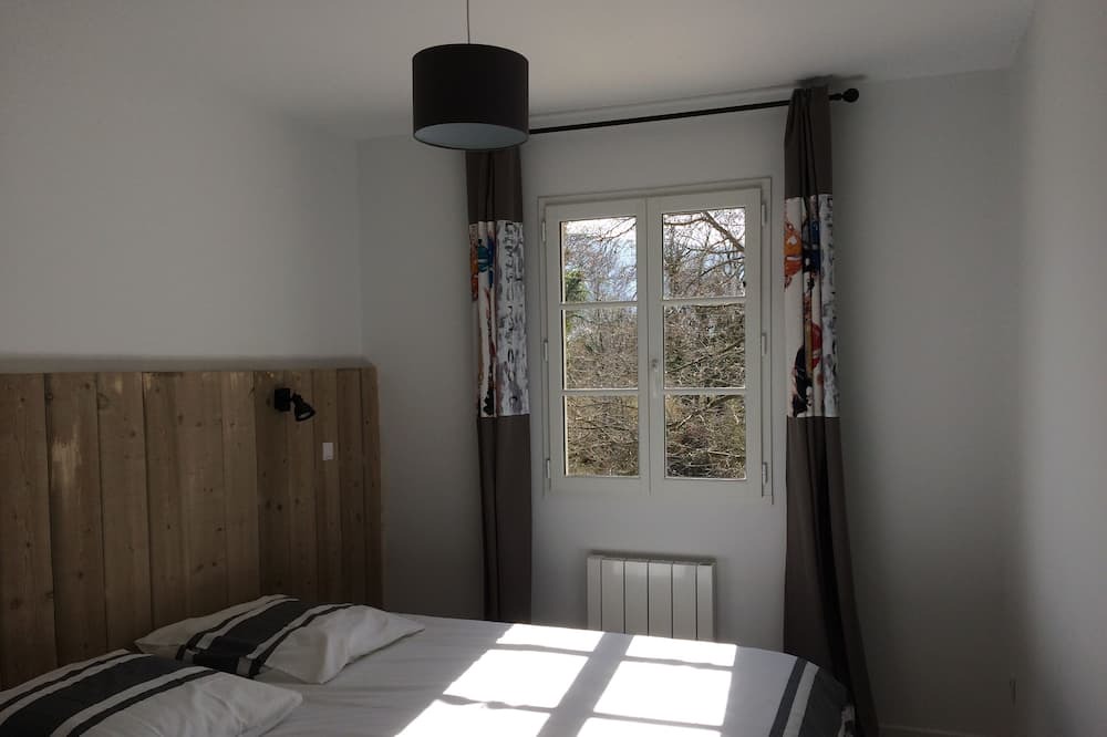 Photo of Bedroom in Villelongue-dels-Monts