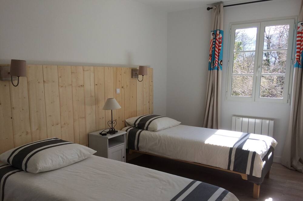 Photo of Bedroom in Villelongue-dels-Monts
