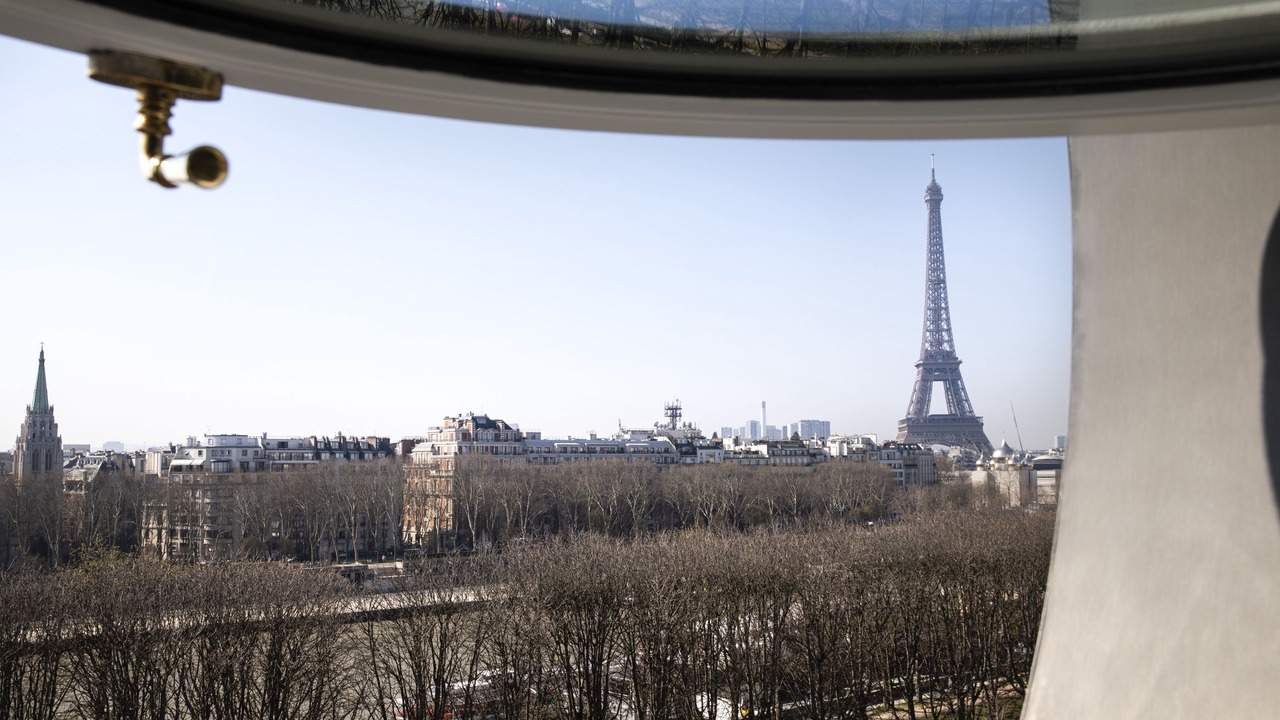 Photo of Bedroom in Champs-Elysees
