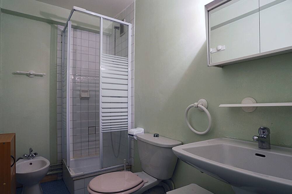 Photo of Bathroom in Gouaux-de-Larboust