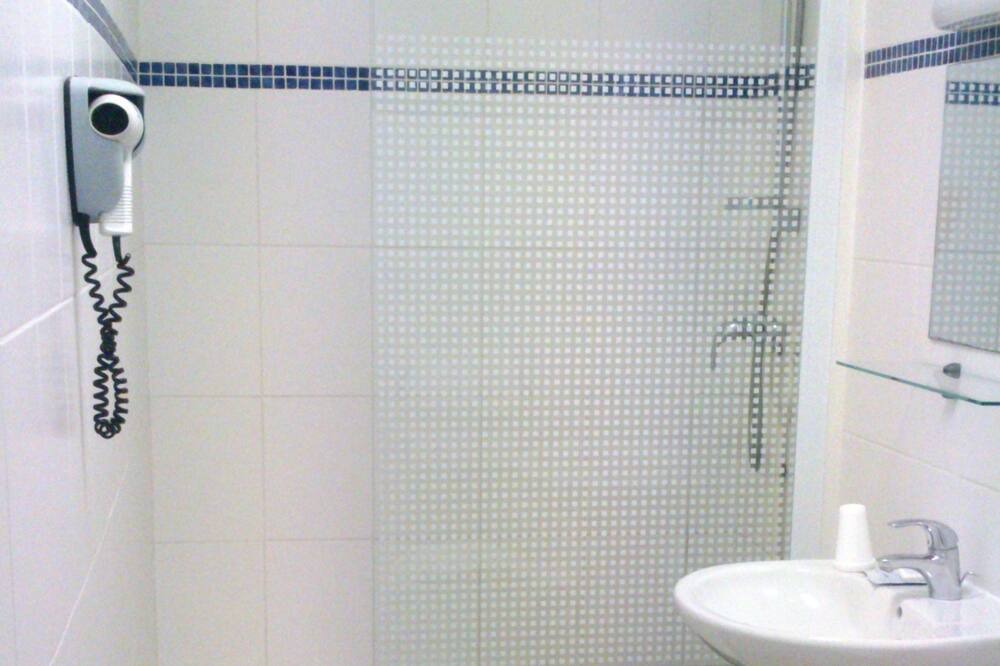 Photo of Bathroom in Gruissan Plage
