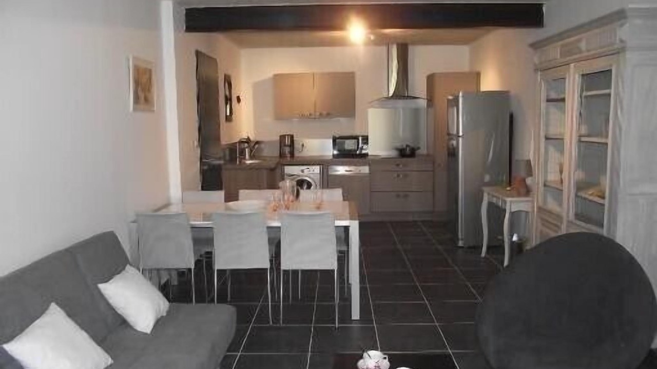Photo of Livingroom in Camaret-sur-Aigues