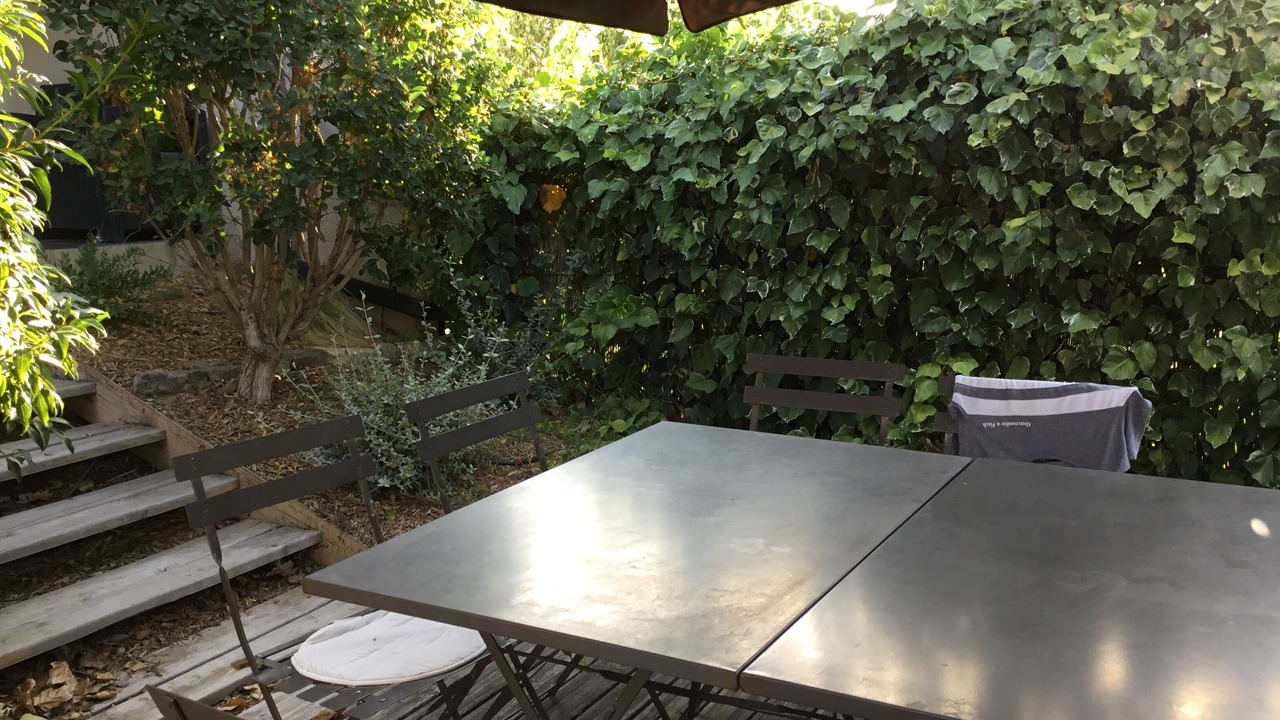 Photo of Patio Balcony in Camaret-sur-Aigues
