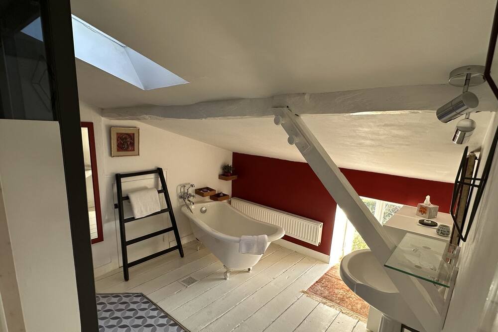 Photo of Bedroom in Saint-Estephe