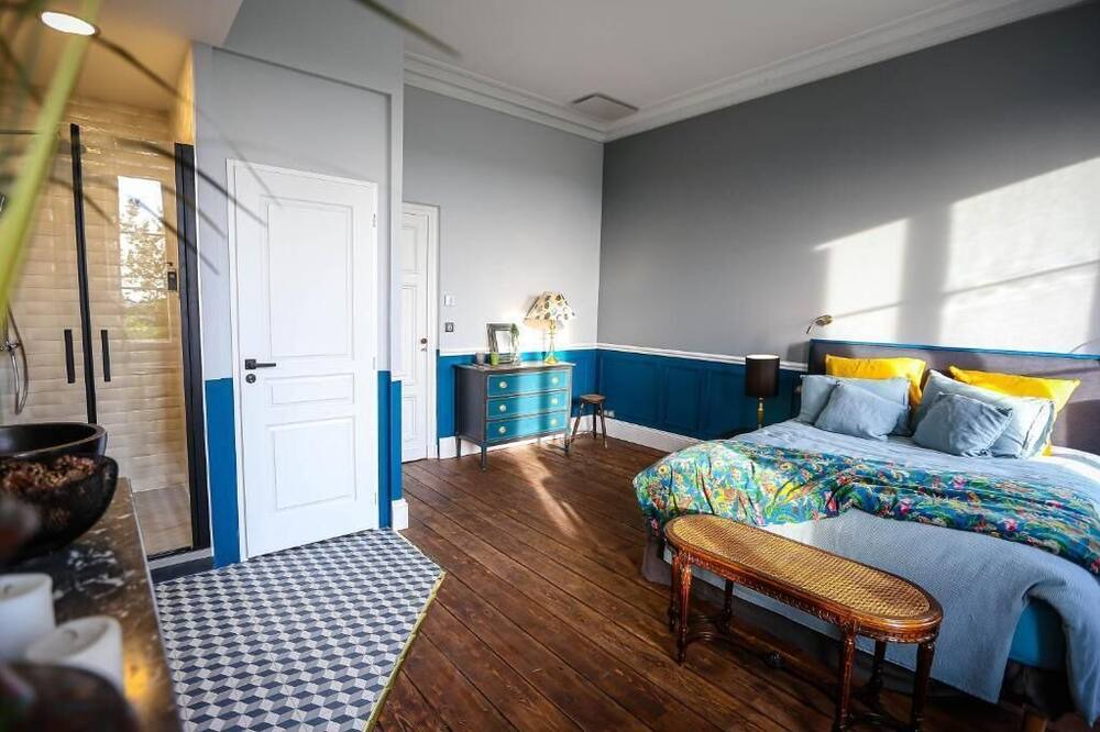 Photo of Bedroom in Saint-Estephe