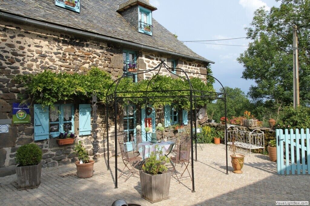 Photo of Patio Balcony in Oradour