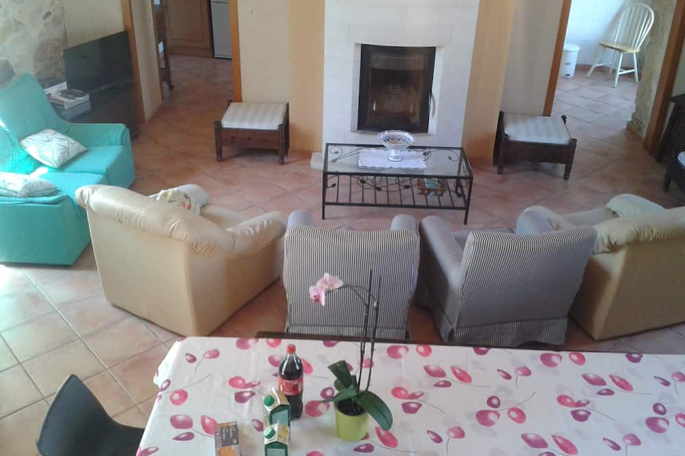 Photo of Livingroom in Queyrac