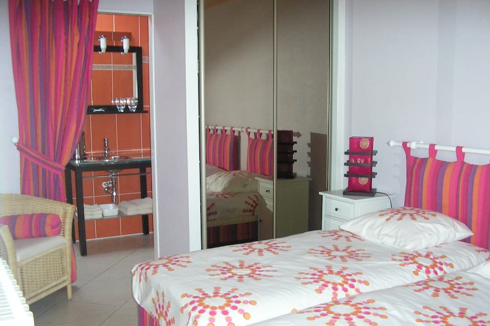 Photo of Bedroom in Queyrac