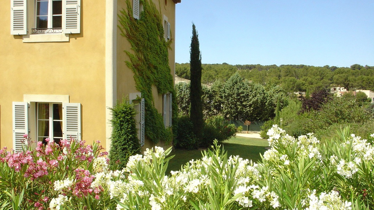 Photo of Outdoor in Cabries