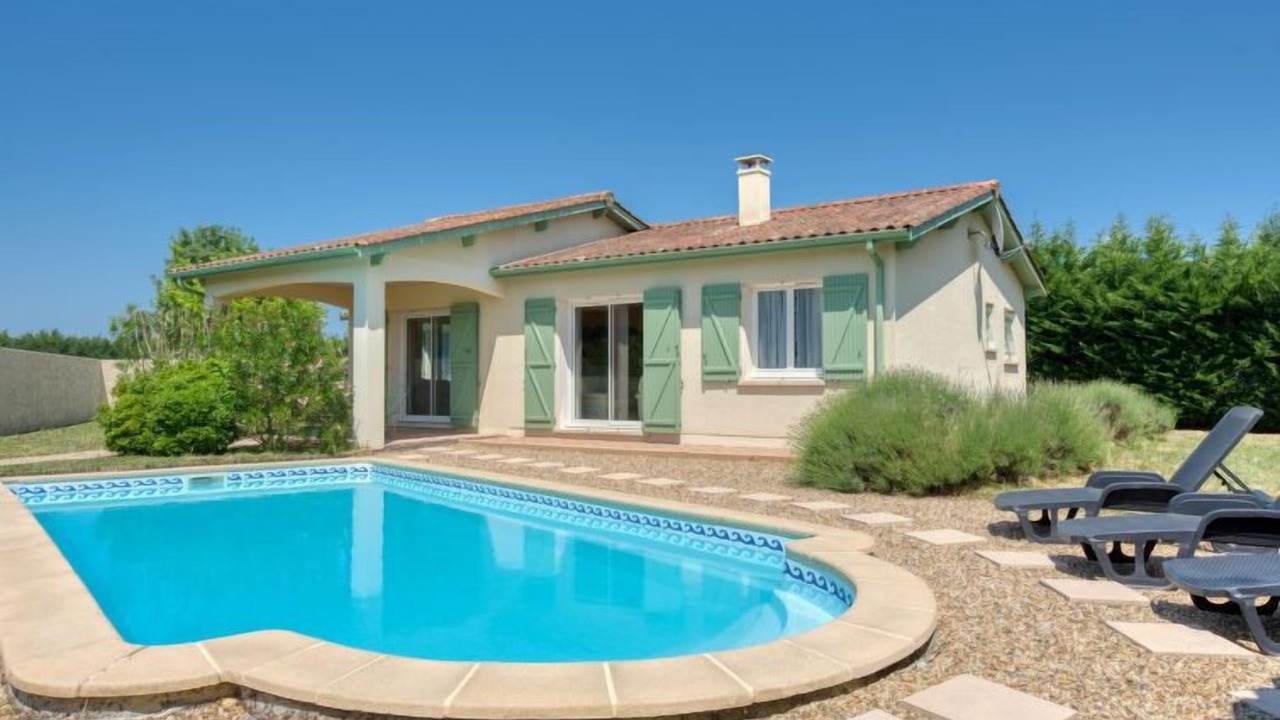 Photo of Outdoor in Saint-Germain-dEsteuil