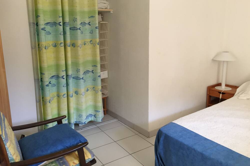Photo of Bedroom in Le Port