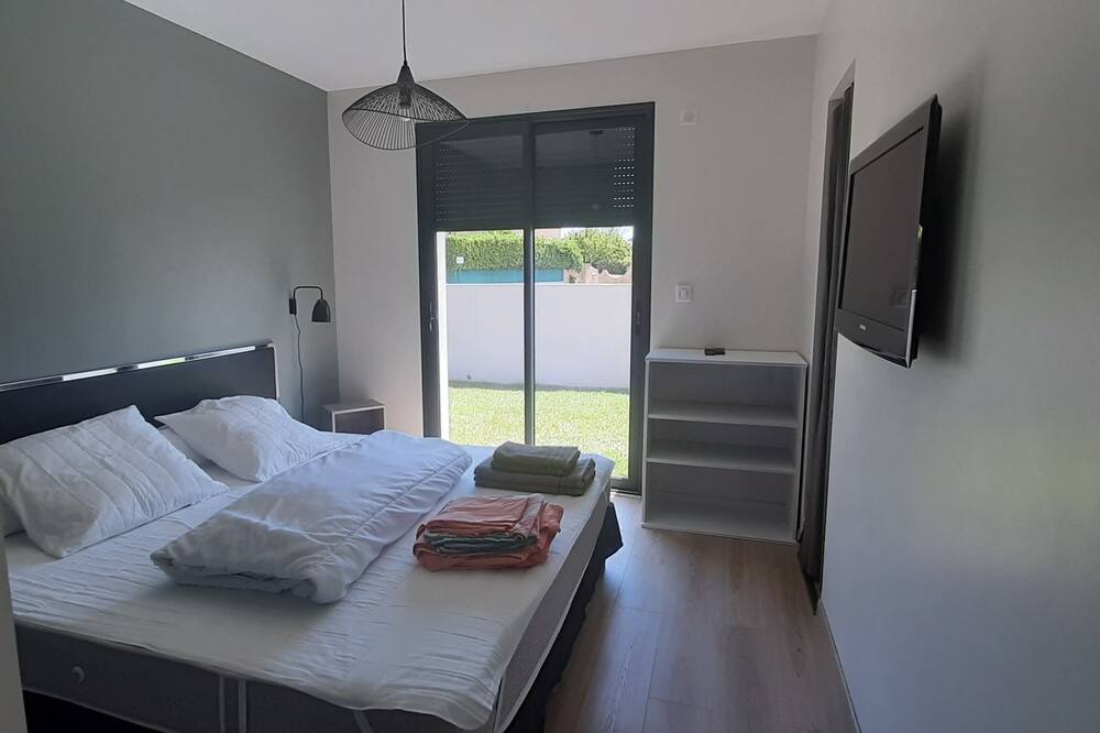 Photo of Bedroom in Valence
