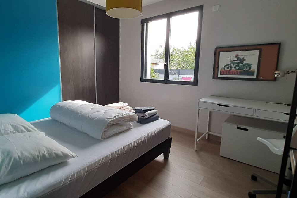 Photo of Bedroom in Valence