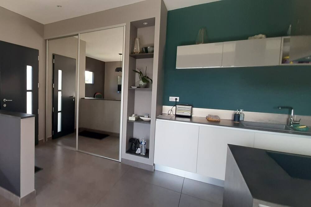 Photo of Livingroom in Valence