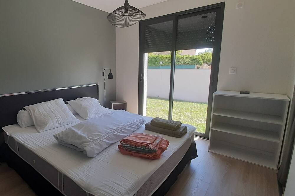 Photo of Bedroom in Valence