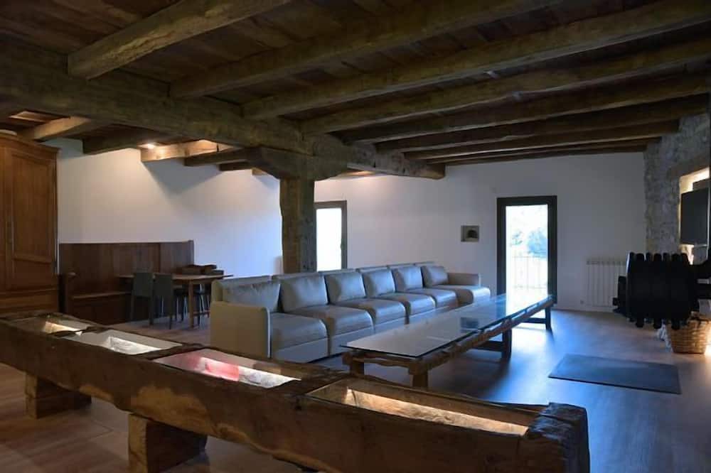 Photo of Livingroom in Esteribar