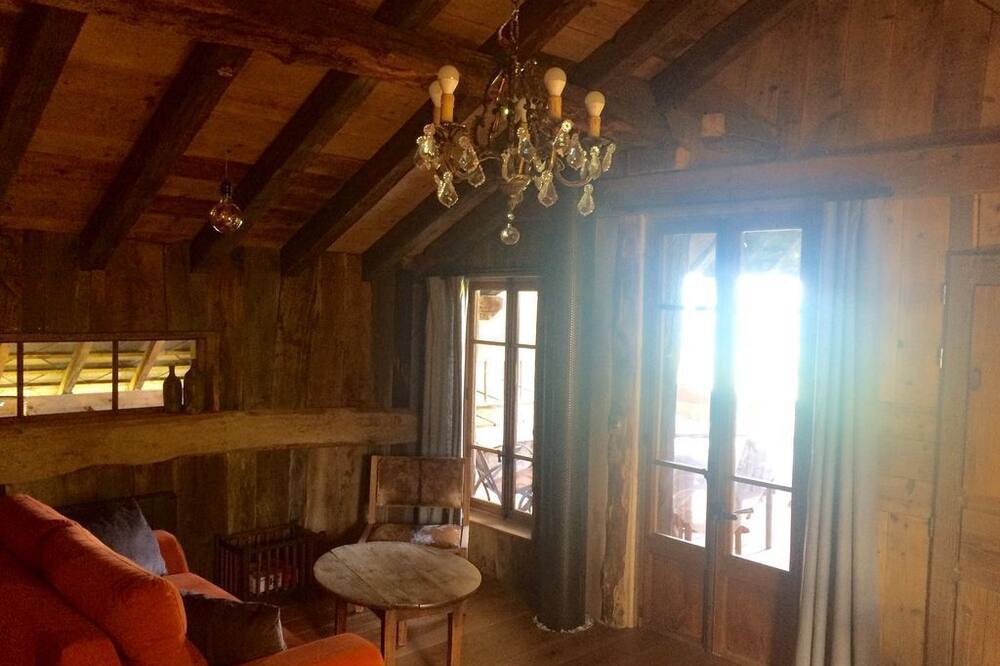 Photo of Livingroom in Trevignin