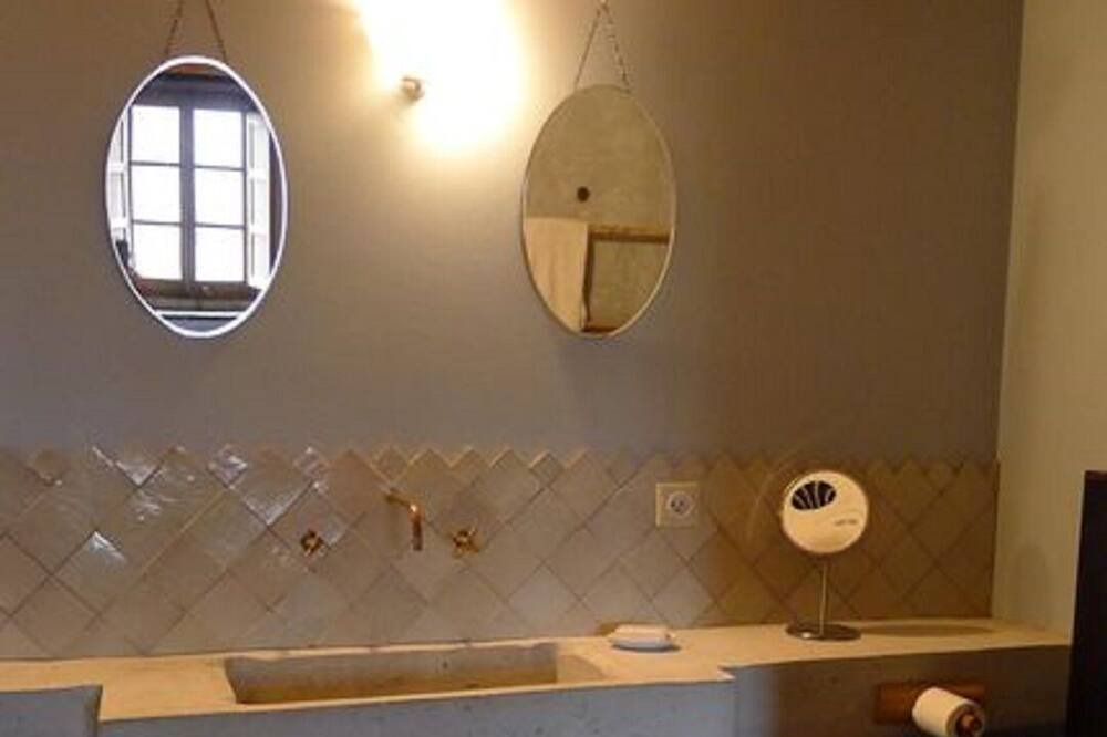 Photo of Bathroom in Trevignin