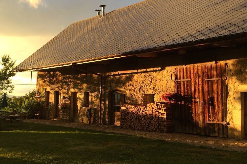 Photo of Outdoor in Trevignin