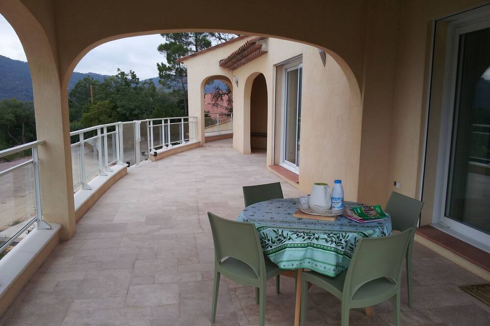 Photo of Patio Balcony in Les Adrets-de-l'Esterel