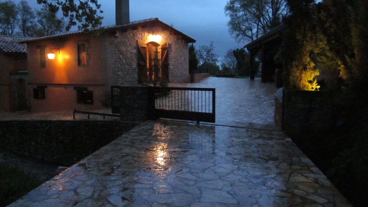Photo of Outdoor in Avia