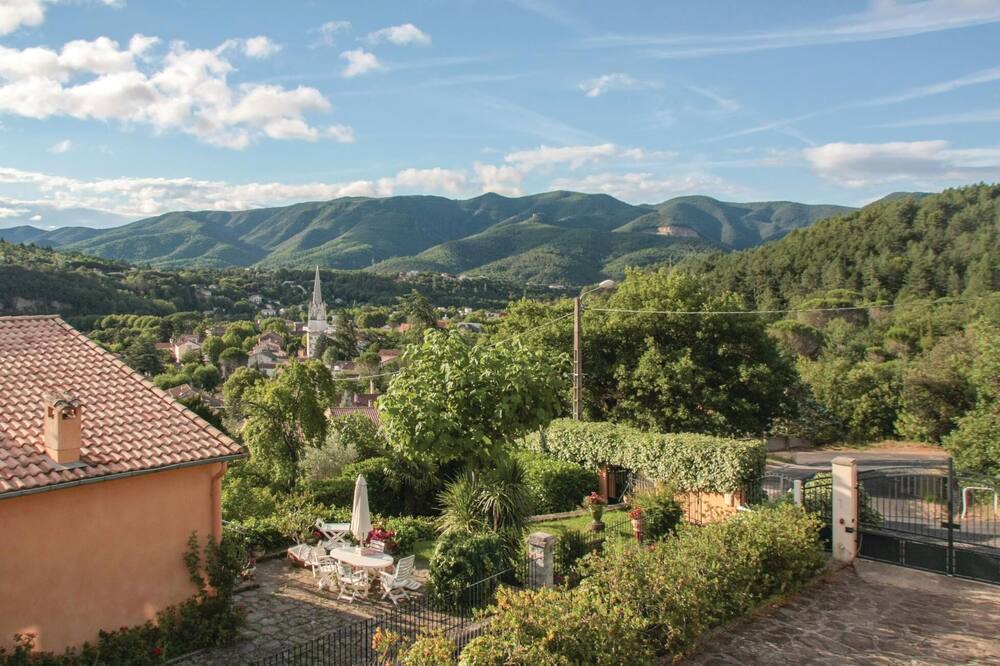 Photo of Bedroom in Bedarieux (ornac)