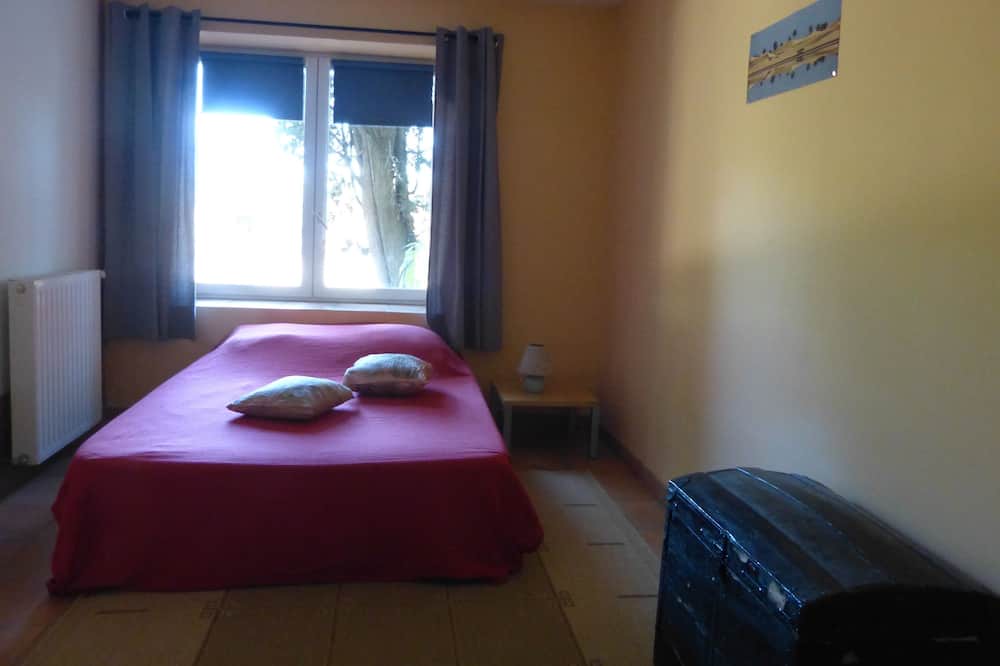 Photo of Bedroom in Mirandol-Bourgnounac