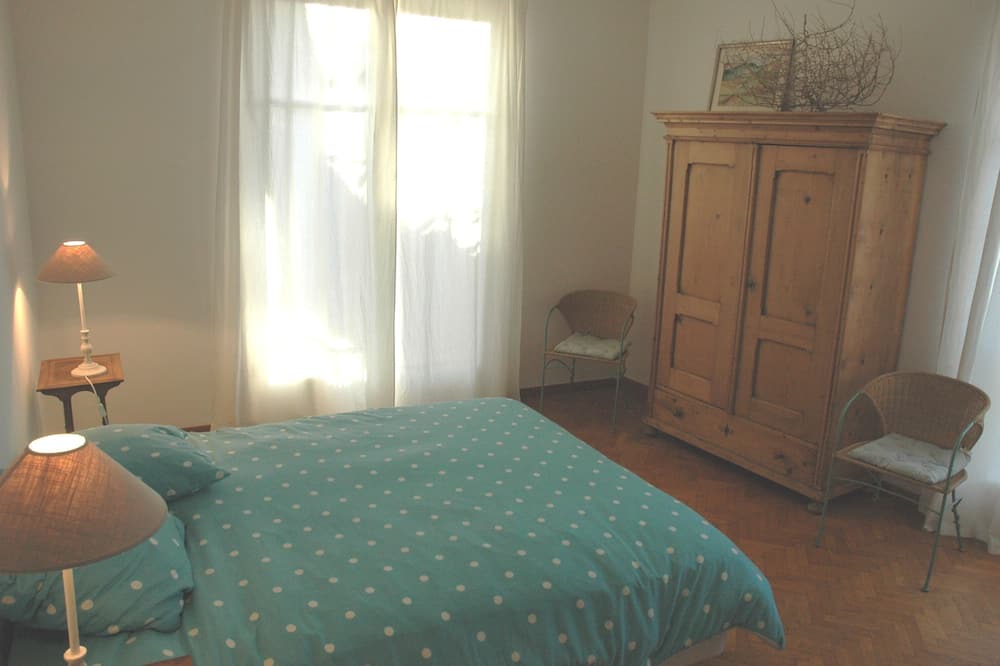 Photo of Bedroom in Mudaison