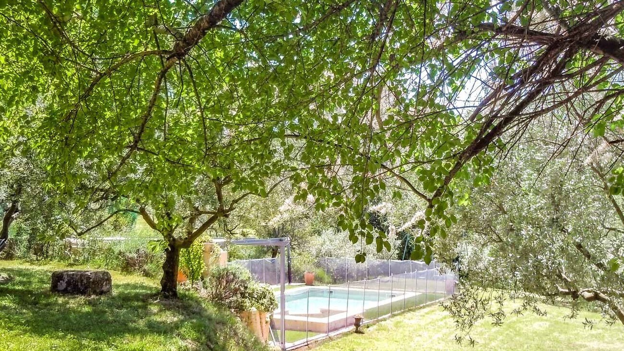 Photo of Outdoor in Grambois