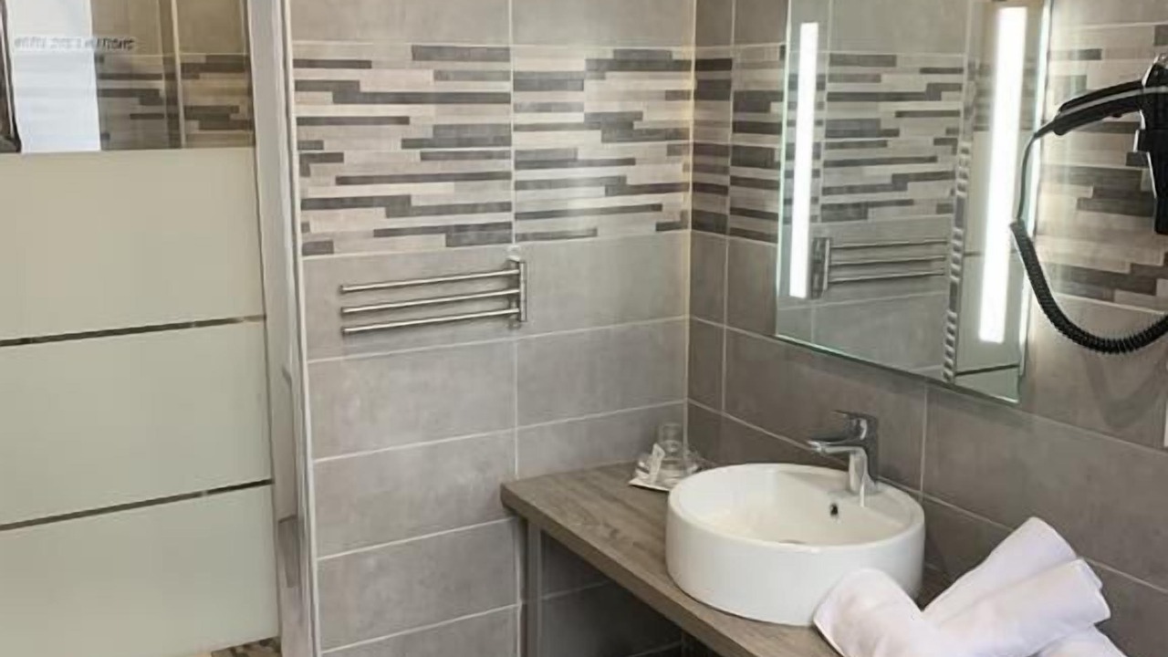 Photo of Bathroom in Bagneres-de-Luchon