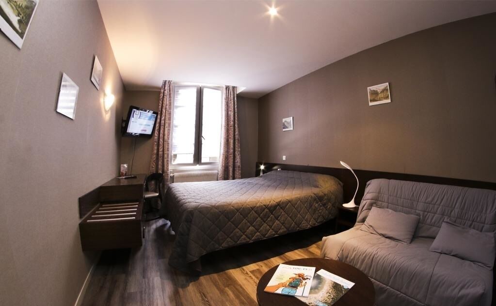 Photo of Bedroom in Bagneres-de-Luchon
