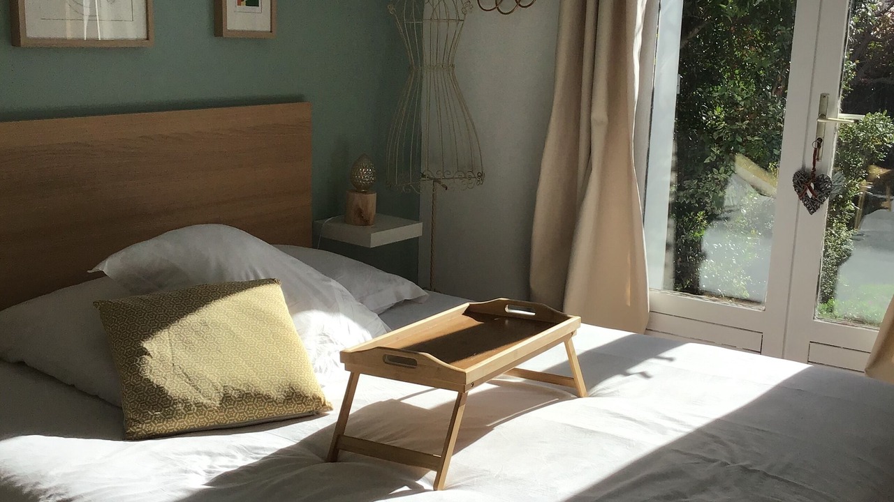 Photo of Bedroom in Ensues-la-Redonne